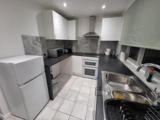 Cosy 2 Bedroom flat in Grays - Grays Thurrock - 5