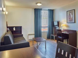 Aparthotel Adagio Access Paris Saint-Denis Pleyel - Saint-Denis - 2