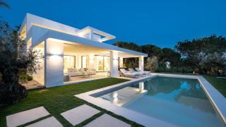 Villa exclusiva con piscina privada climatizada - Marbella - 0