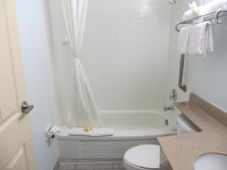Days Inn by Wyndham Toronto West Mississauga - Mississauga - 9