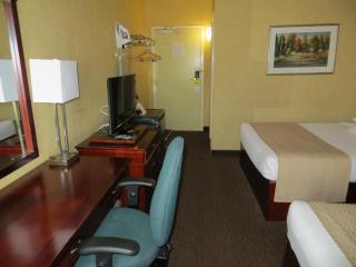 Days Inn by Wyndham Toronto West Mississauga - Mississauga - 5
