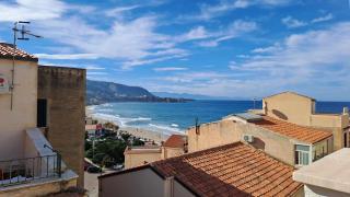 Sky Apartment by Casa in mente - 8