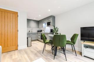 No.44 - Deluxe 2-Bedroom Duplex with Balcony - 5