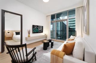 Luxe Living in our Exquisite 1 Bedroom Apartment - Dubai - 2