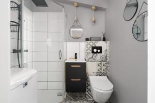 Comfortable Two-Bedroom Apartment Poznań by Noclegi Renters - Poznań - 4
