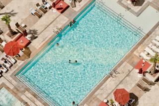 No Resort Fee - Strip Views, Pools & Parking - 2