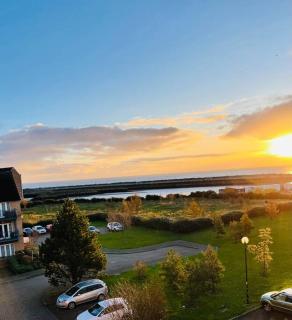 Workers retreat - Sea view & Parking - Hartlepool - 0