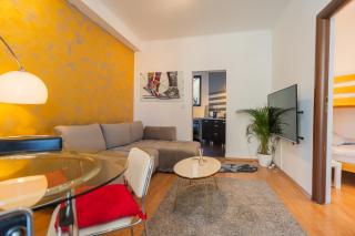 Prime Location - Breathtaking Architectural Views - Bucharest - 1