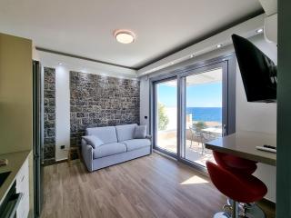 XENIA LUXURY APARTMENTS CHIOS - 4