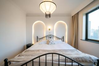 Yi Du Home with City View - Family Suite 500m to Nanjing West Rd Near People's Square -Credit Cards Accepted - 1