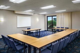 Courtyard Columbus Worthington - 4