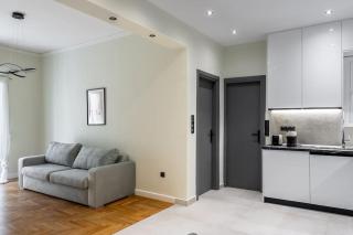 Contemporary Comfort in Athens - 7