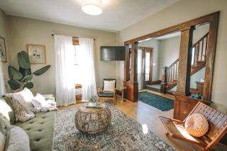 The Craftsman House - 3 min to DT & Falls Park - Sioux Falls - 6