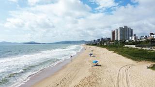 150m da praia em um fantástico edifício em Balneário Piçarras - Piçarras - 7