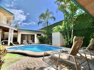 Villa Arenas- Private Pool & Easy Beach Access in Jaco - Jacó - 6