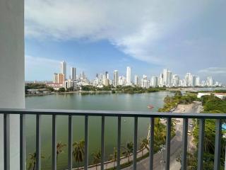 Prime Location: Fully Equipped Loft in El Laguito - 5