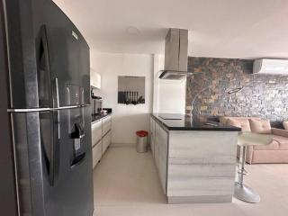 Prime Location: Fully Equipped Loft in El Laguito - Cartagena - 3