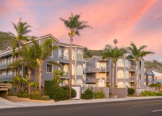 Beachfront Inn and Suites at Dana Point - Capistrano Beach - 0