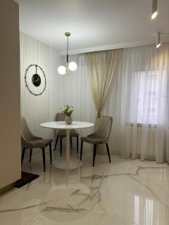 Est One Apartament 2 camere semidecomandat - 1