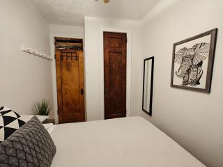Two bedroom excellent location - 5