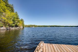 Lakefront Retreat Hot Tub Outdoor Sauna Dock Swim Stunning Views! - 3