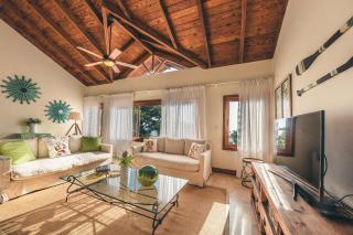 Luxurious Villa at Puerto Bahia with Great Views - Santa Bárbara de Samaná - 2
