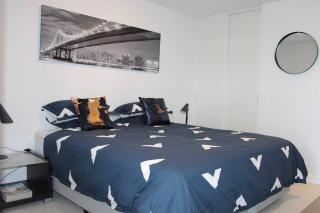 Luxurious Flemington with Stunning Racecourse View - 3