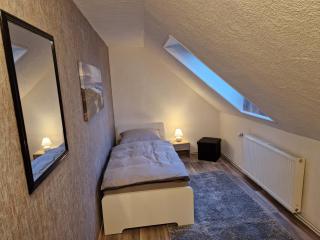Ferienwohnung/Monteurunterkunft 2.0 Leopolshall - 8