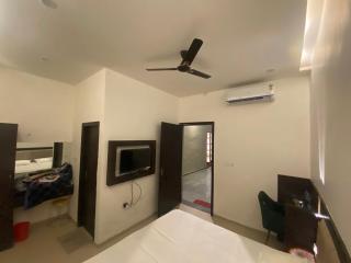 Solitaire Gardens Near Airport - Lucknow - 8