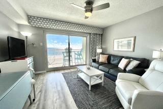 Royal Palms 402 Condo - Gulf Shores - 4