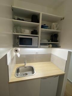 Studio neuf tout équipé - Castres-Gironde - 6