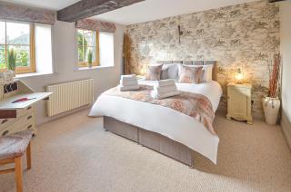 The Barn - Spacious & Luxurious 5 Bedroom - Perfect for Work Teams or Families - 1