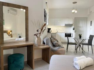 Sunset Seaside Apartments & Studios - Rethymno - 4
