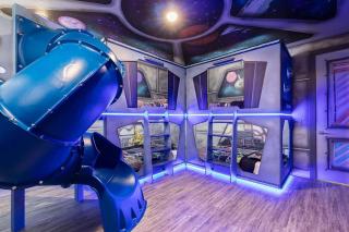 W429 - Bohemian Chic Villa with Themed Bedrooms at Reunion - Kissimmee - 0