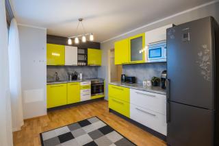 Fortuuna City View Apartment - 4