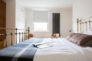 Stunning views, top floor flat - Londra - 4