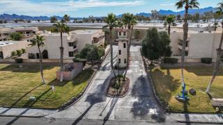 Sweet Town Home on the Island - 1