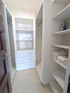 Yc 3602 l Apartamento 2BR en av Balboa - 3