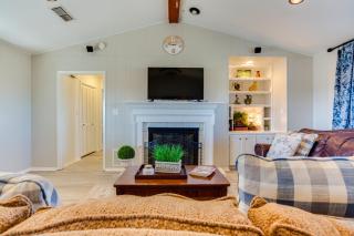 On-Site Lake Access and Fire Pit Bonham Home! - 6