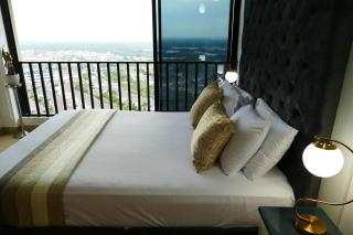 Ecusuites Penthouse Vía Costa Ceibos Puerto Azul - Guayaquil - 0