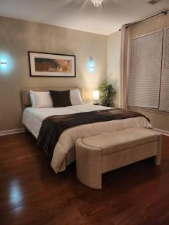 2,298Sqft-King Bed-BBQ-Gbps-W/D - 8