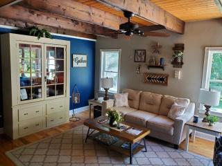 Paper Mill Pines Bed and Breakfast - - 4