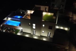 Villa Lela - Heated Pool, Sauna, BBQ, Activities - 4