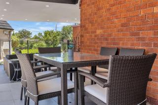 Quiet Elevated Serene Home (B) - Merrylands - 1