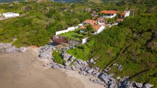 Refugio de piedra - Troncones - 0