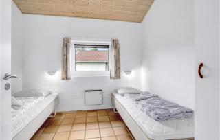 Amazing Home In Sjølund With Kitchen - 7