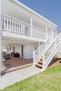 By the Bay - 100m to Beach - 3