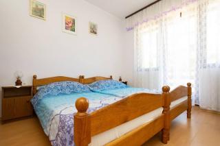 Apartments with a parking space Njivice, Krk - 21861 - Njivice - 2