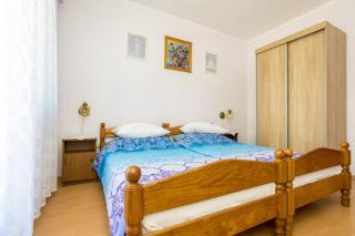 Apartments with parking spaces Njivice, Krk - 21861 - Njivice - 4