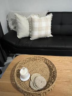 Indulge Beachfront at Dolphin Heads Resort - Lousha Bach - Eimeo - 1